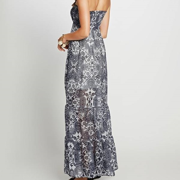 NEW GUESS Smocked Silk Moroccan-Print Maxi Dress - Picture 2 of 3